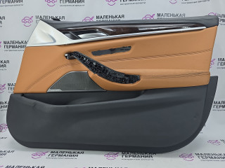 обшивка двери передняя правая BMW 5 серия G30/G31 G30 2019, 4.4 л., N63 B44 C, бензин, АКПП, carbonschwarz metallic (416), седан, полный привод, 51417476814, 7476814, 2844127, 2844221, 68569351