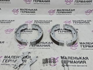 колодки стояночного тормоза BMW X5 F15 2013, 3.0 л., N57 D30 A, дизель, АКПП, mineralweiss metallic (a96), внедорожник 5 дв., полный привод, правый руль, 34212413128, 2413128, 6776642