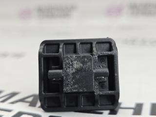 крепление кассеты радиаторов BMW X1 F48 2016, 2.0 л., B47 C20 A, дизель, АКПП, alpinweiss 3 (300), передний привод, правый руль, 17118638445, 8638445