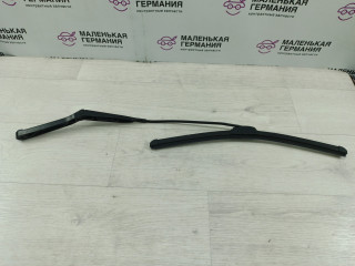 щеткодержатель (поводок стеклоочистителя, дворник) BMW 3 серия E36 (1990 - 1996), 61618392006, 8392006