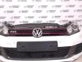 передняя часть (ноускат) Volkswagen Golf GTI 6 поколение 2011, 2.0 л., CCZB, бензин, робот, b4/b9a белый, хетчбэк 5 дв., передний привод, правый руль, 5K2941754D, 5K0121251J, 1K0121207BC, ZSB1K0121205AC, 5K6821021B, 5K6821022B, 5K0807217CD, 5K0853651AK, 5K2941753D, 5K0805588E, 5K6821215D, 5K6821218, 5K2941754D, 5K2941751D, 5K0121251J, 5K6821105 - фото №9