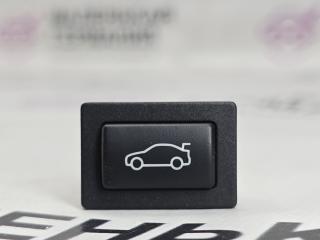 кнопка открытия багажника BMW 6 серия F06/F12/F13 2012, 4.4 л., N63 B44 B, бензин, АКПП, alpinweiss 3 (300), хетчбэк 5 дв., задний привод, правый руль, 61319200316, 9200316