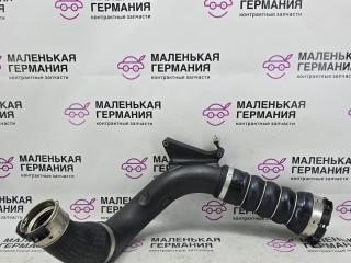 патрубок интеркулера BMW X1 F48 2017, 2.0 л., B48 A20 B, бензин, АКПП, синий mediterranblau c10, полный привод, правый руль, 13718616212, 8616212