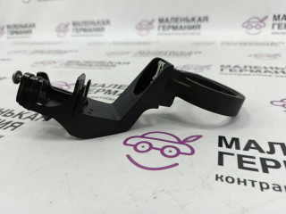 Кронштейн дополнительного насоса ОЖ BMW 5 серия G30/G31 G31 2017, 2.0 л., B48 B20 B, бензин, АКПП, alpinweiss 3 (300), универсал, правый руль, 64219303628, 9303628