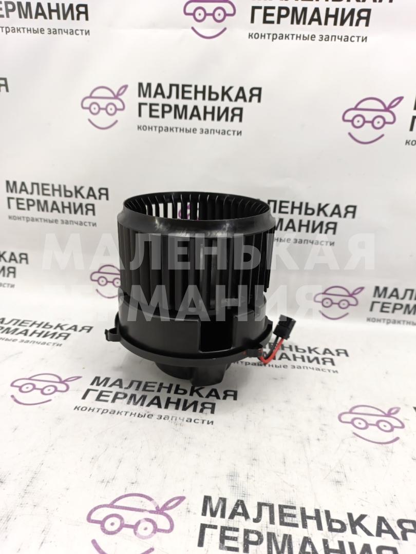 моторчик печки BMW X1 F48 2017, 2.0 л., B48 A20 B, бензин, АКПП, синий mediterranblau c10, полный привод, правый руль, 64119297752, 9297752, CZ116243-023 - фото №1