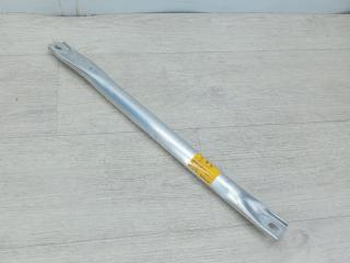 распорка стоек BMW 6 серия F06/F12/F13 2013, 4.4 л., N63 B44 B, бензин, black sapphire metallic (475), 51717180316