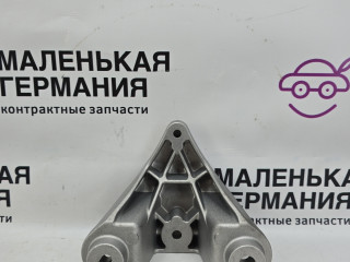 кронштейн рулевой рейки BMW X5 F15 2014, 3.0 л., N57 D30 A, дизель, АКПП, mineralweiss metallic (a96), полный привод, правый руль, 51717137353, 7137353