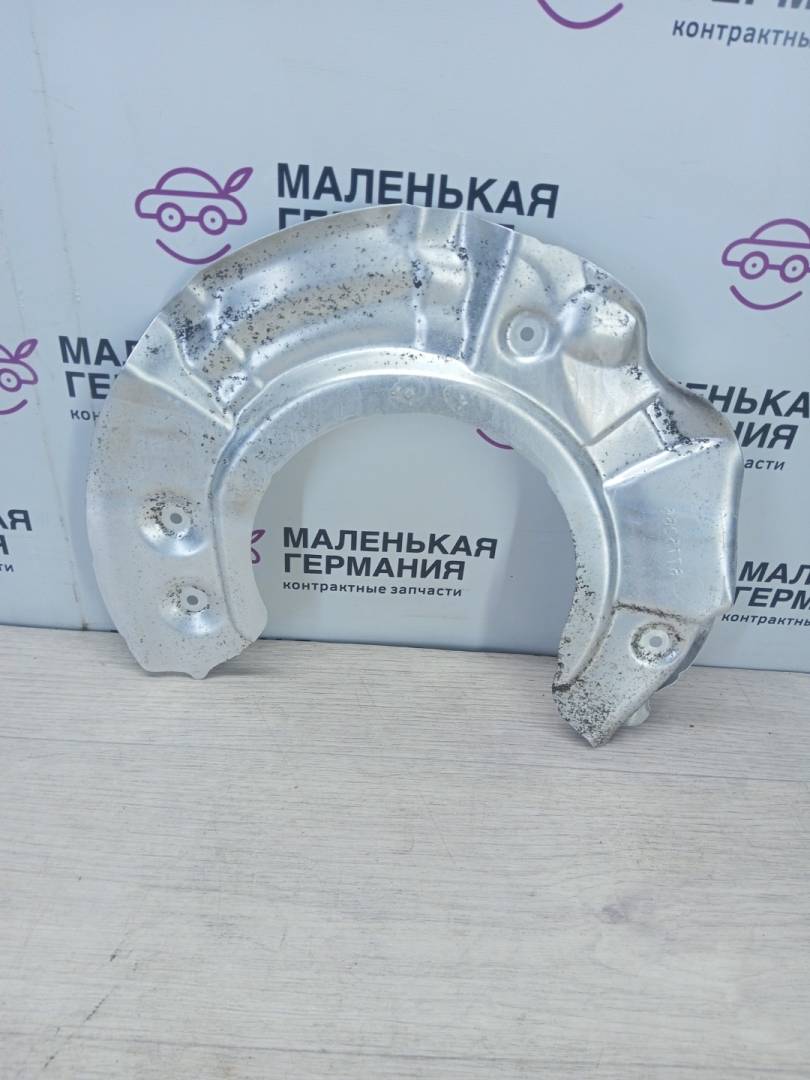 защитный кожух тормозного механизма BMW 6 серия F06/F12/F13 2013, 4.4 л., N63 B44 B, бензин, black sapphire metallic (475), 34116775266, 6775266 - фото №1