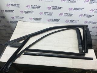 Комплект молдингов Mercedes-Benz E-Класс W212 [рестайлинг] W212 (2013 - 2016), 2.0 л., M 274.920, бензин, синий, седан, задний привод, правый руль, A2127250325, A2126900187, A2128110298, A2127250965, A2127250365, A2127250171