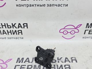 кнопка (выключатель) Audi A5 F5 2018, 2.0 л., CVKB, бензин, АКПП, белый металлик 2y / s9r, хетчбэк 5 дв., правый руль, 4M2907569