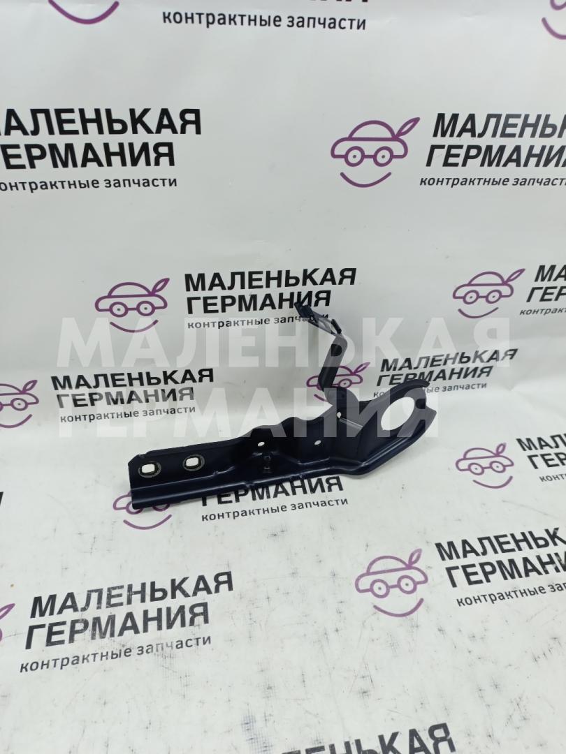 кронштейн (крепление) BMW X1 F48 2017, 2.0 л., B48 A20 B, бензин, АКПП, синий mediterranblau c10, полный привод, правый руль, 41007355992, 7355992, 51767183752 - фото №1