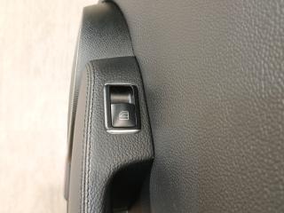 кнопка стеклоподъемника двери задней правой Mercedes-Benz C-Класс W204 [рестайлинг] W204.048 2012, 1.8 л., M 271.860, бензин, АКПП, 149 белый, седан, задний привод, правый руль, A2049055502