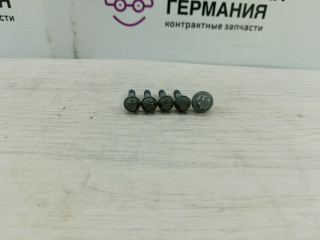 болт Mercedes-Benz C-Класс W205/S205/C205 2014, 2.0 л., M 274.920, бензин, АКПП, белый, седан, задний привод, правый руль, N304017008043, N000000003853