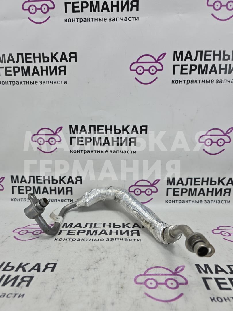 масляная трубка турбины BMW X1 F48 2017, 2.0 л., B48 A20 B, бензин, АКПП, alpinweiss 3 (300), полный привод, правый руль, 11427617534, 7617534, 11428487371, 8487371, 11422398509, 2398509, 11422658749, 2658749 - фото №1