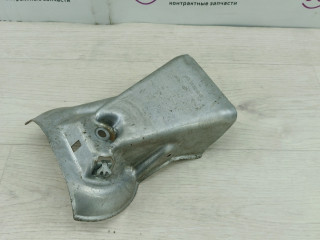 шумоизоляция (термозащита) Mercedes-Benz C-Класс W205/S205/C205 2014, 2.0 л., M 274.920, бензин, АКПП, белый, седан, задний привод, правый руль, A2052400345