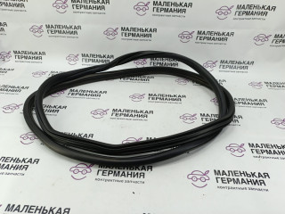 уплотнитель двери BMW X1 F48 2017, 2.0 л., B48 A20 B, бензин, АКПП, синий mediterranblau c10, полный привод, правый руль, 51727440033, 7440033, 7349628