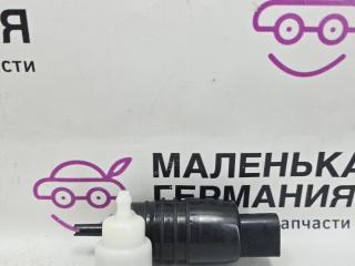 насос (моторчик) омывателя стекла BMW X1 F48 2017, 2.0 л., B48 A20 B, бензин, АКПП, синий mediterranblau c10, полный привод, правый руль, 67127388349, 7388349