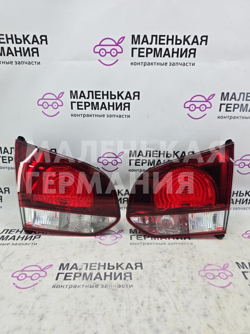 фонари задние (комплект) Volkswagen Golf GTI 6 поколение 2011, 2.0 л., CCZB, бензин, робот, b4/b9a белый, хетчбэк 5 дв., передний привод, правый руль, 5K0945094T, 5K0945093T - фото №1