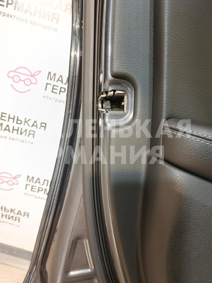 замок двери передней левой Mercedes-Benz C-Класс W205/S205/C205 W205.042 2014, 2.0 л., M 274.920, бензин, АКПП, 755 серый, седан, задний привод, правый руль, A0997206601 - фото №1