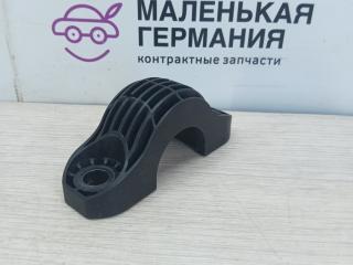 крепление стабилизатора / втулки стабилизатора BMW 5 серия G30/G31 G30 (2016 - 2020), 2.0 л., B47 D20 A, дизель, белый, седан, 31356861472, 6861472