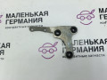 кронштейн (крепление) BMW 5 серия G30/G31 G30 2019, 4.4 л., N63 B44 C, бензин, АКПП, carbonschwarz metallic (416), седан, полный привод, 17228624268, 8624268 - фото №2