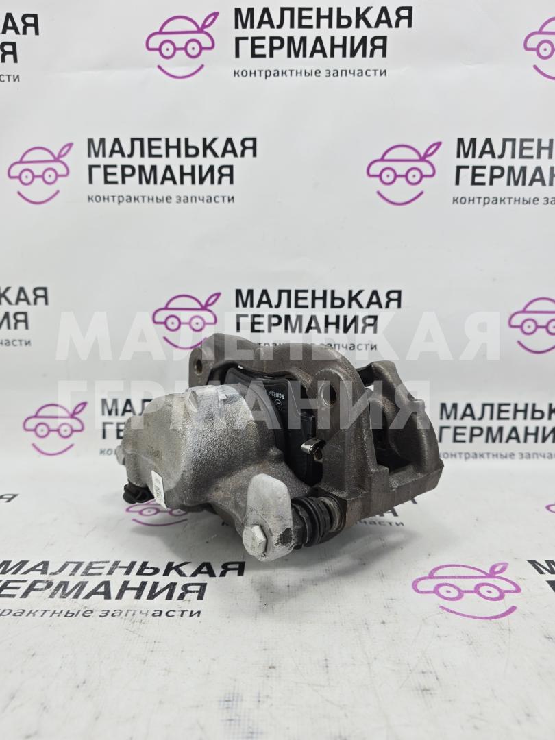 суппорт передний правый BMW X1 F48 2016, 2.0 л., B47 C20 A, дизель, АКПП, alpinweiss 3 (300), передний привод, правый руль, 34116860266, 49038, 49038B, 6860266 - фото №1