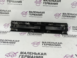 Кронштейн крепления порога BMW X1 F48 2016, 2.0 л., B47 C20 A, дизель, АКПП, alpinweiss 3 (300), передний привод, правый руль, 51777332331, 7332331