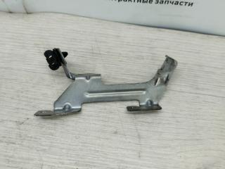 кронштейн (крепление) BMW 6 серия F06/F12/F13 2013, 4.4 л., N63 B44 B, бензин, black sapphire metallic (475), 12527633249, 7633249