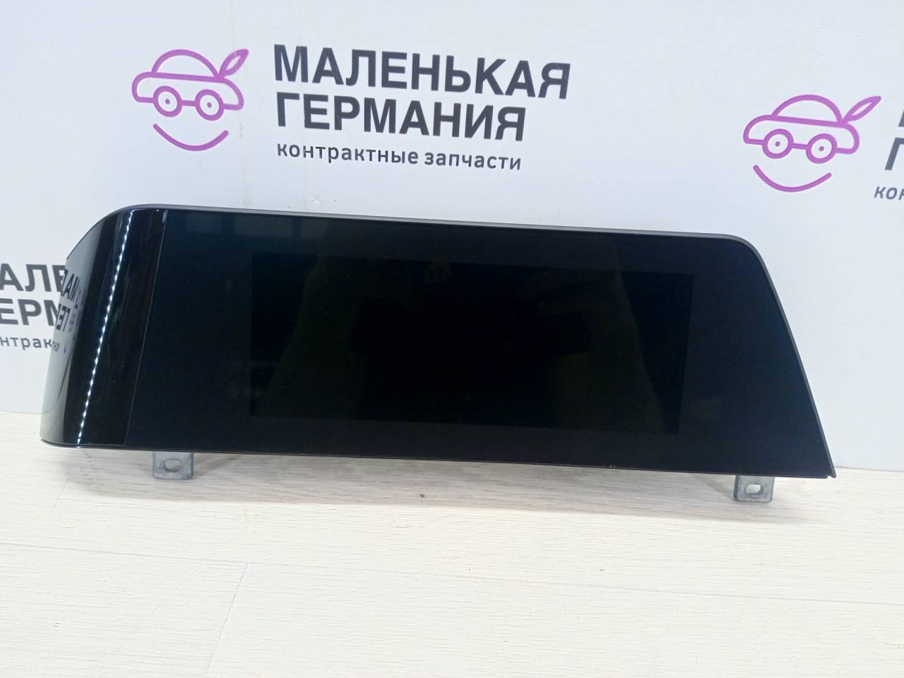 монитор мультимедиа BMW 3 серия G20 2020, 2.0 л., B46 B20 B, бензин, АКПП, белый alpinweiss 3 (300), седан, задний привод, 65509841821, 65508717540, 9841821, 8717540 - фото №1