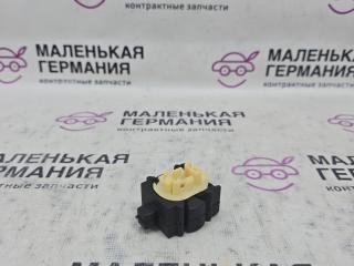 подушка радиатора BMW X6 F16 2014, 3.0 л., N55 B30 A, бензин, АКПП, красный, правый руль, 17117553480, 7553480