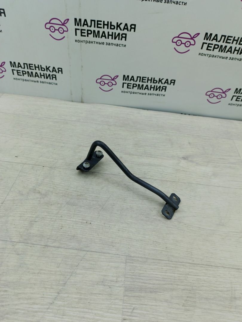кронштейн (крепление) Mercedes-Benz C-Класс W205/S205/C205 2014, 2.0 л., M 274.920, бензин, АКПП, белый, седан, задний привод, правый руль, A2058980032 - фото №1
