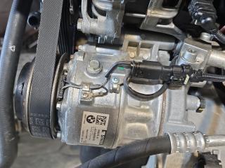 компрессор кондиционера BMW 5 серия G30/G31 G30 2018, 2.0 л., B48 B20 A, бензин, АКПП, a96 mineral-weiss metallic, седан, задний привод, правый руль, 64527945819, 7945819