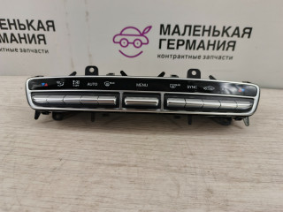 блок управления печки / климат-контроля Mercedes-Benz C-Класс W205/S205/C205 2014, 2.0 л., M 274.920, бензин, АКПП, белый, седан, задний привод, правый руль, A2059054706