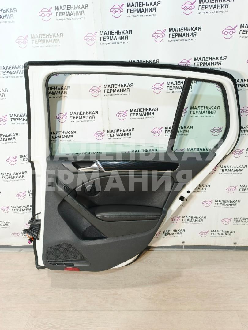 обшивка двери задняя правая Volkswagen Golf GTI 6 поколение 2011, 2.0 л., CCZB, бензин, робот, b4/b9a белый, хетчбэк 5 дв., передний привод, правый руль - фото №1