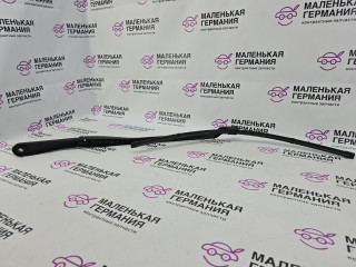 щеткодержатель (поводок стеклоочистителя, дворник) BMW 5 серия G30/G31 G30 2019, 4.4 л., N63 B44 C, бензин, АКПП, carbonschwarz metallic (416), седан, полный привод, 61617474830, 7474830