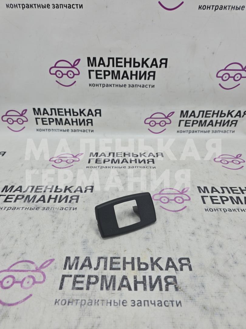 заглушка Mercedes-Benz A-Класс W176 (2012 - 2015), серый, правый руль, A2468100012 - фото №1