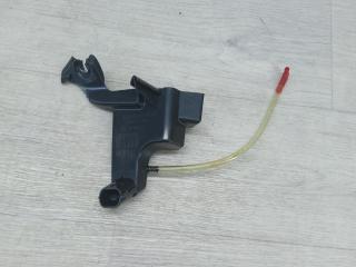 водосток капота Mercedes-Benz E-Класс W212 [рестайлинг] W212 (2013 - 2016), 2.0 л., M 274.920, бензин, синий, седан, задний привод, правый руль, A2128320725