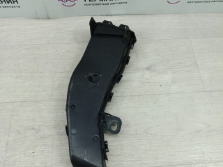 водосток планки обтекателя (жабо) лев. Mercedes-Benz C-Класс W205/S205/C205 2014, 2.0 л., M 274.920, бензин, АКПП, белый, седан, задний привод, правый руль, A2058320184