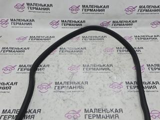 уплотнитель подкапотного пространства Volkswagen Passat B8 2015, 1.8 л., CJSA, бензин, робот, 2t/c9x чёрный перламутр, седан, правый руль, 3G0823723