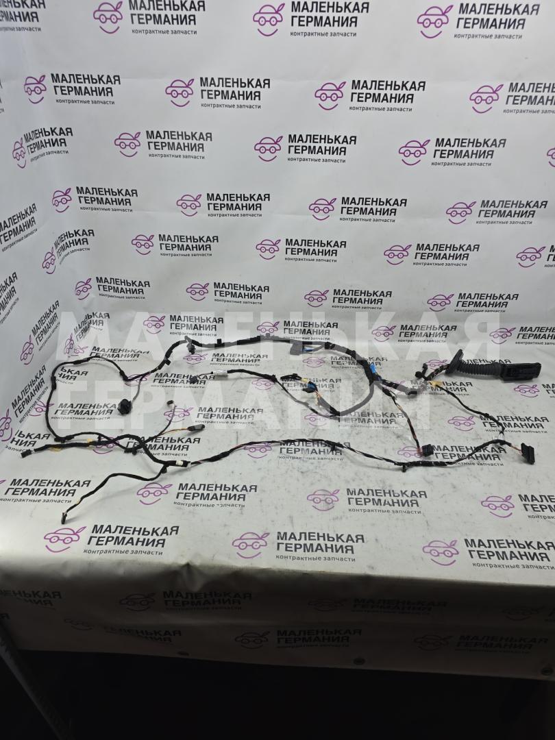 дверная проводка BMW X1 F48 2017, 2.0 л., B48 A20 B, бензин, АКПП, синий mediterranblau c10, полный привод, правый руль, 9384572, 9384579, 6812250, 6812249 - фото №1