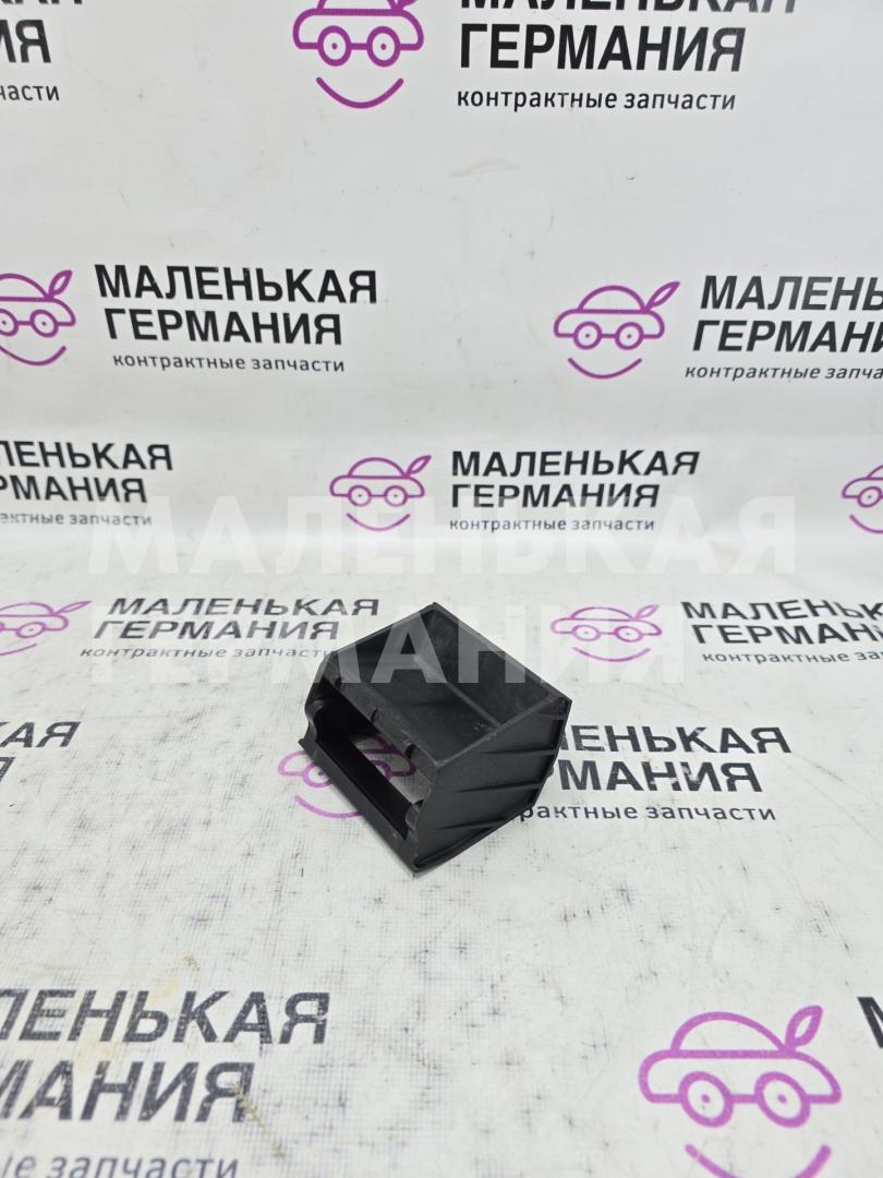 кронштейн радиатора BMW X6 F16 2014, 3.0 л., N55 B30 A, бензин, АКПП, красный, правый руль, 17117533537, 7533537 - фото №1