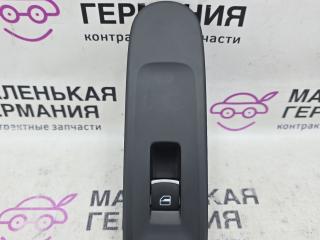 кнопка стеклоподъемника двери передней левой Volkswagen Golf GTI 6 поколение 2011, 2.0 л., CCZB, бензин, робот, b4/b9a белый, хетчбэк 5 дв., передний привод, правый руль