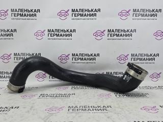 патрубок интеркулера Mercedes-Benz C-Класс W204 [рестайлинг] W204.048 2012, 1.8 л., M 271.860, бензин, АКПП, 149 белый, седан, задний привод, правый руль, A2045282682