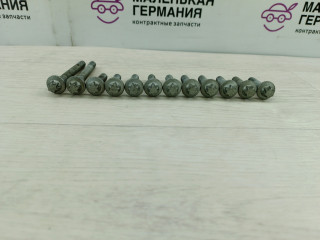 болт Mercedes-Benz C-Класс W205/S205/C205 2014, 2.0 л., M 274.920, бензин, АКПП, белый, седан, задний привод, правый руль