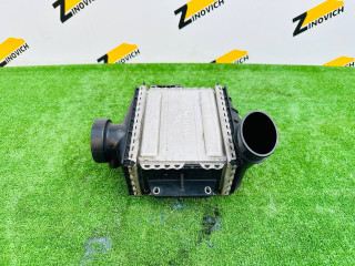 интеркулер Mercedes-Benz C-Класс W205 [рестайлинг] (2018 - 2023), 2.1 л., дизель, A6510901800, A6511530028