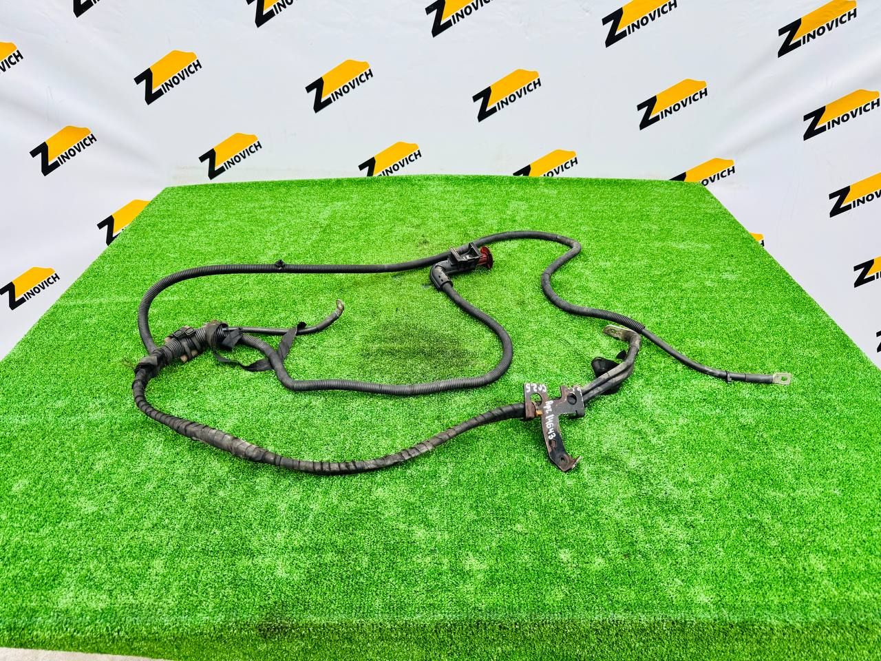 плюсовой провод аккумулятора Volkswagen Crafter 1 поколение (2006 - 2011), 2.5 л., BJK, дизель, 9064400006, HVW9064400006 - фото №1