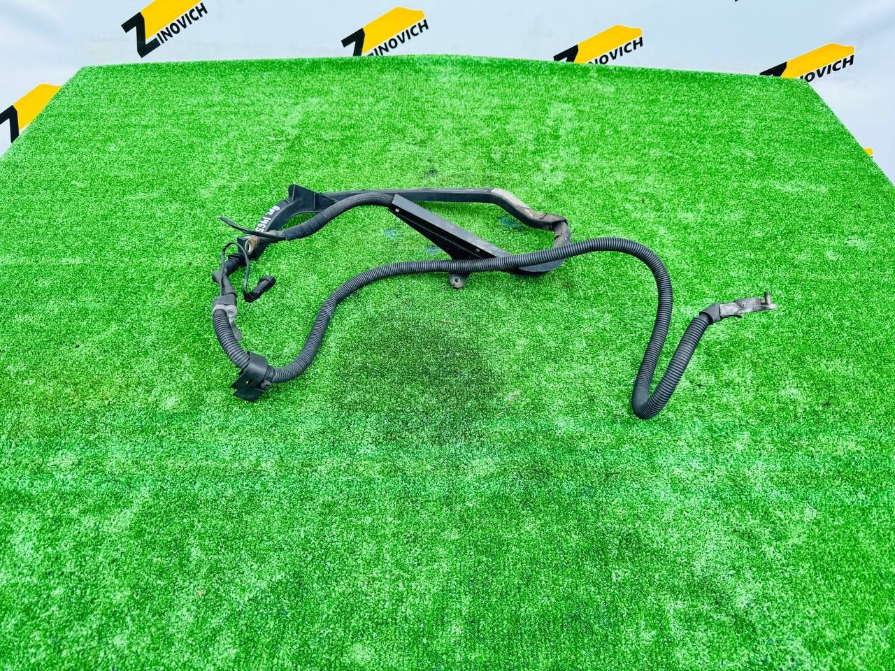 плюсовой провод аккумулятора Mercedes-Benz Sprinter W901-904 (1995 - 2000), 2.1 л., OM 611.987, дизель, 9015460061 - фото №1
