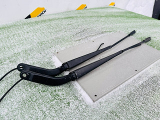 щеткодержатель (поводок стеклоочистителя, дворник) Mercedes-Benz Sprinter 2 поколение [рестайлинг] (W906) (2014 - 2018), A0018205944, A9068200644