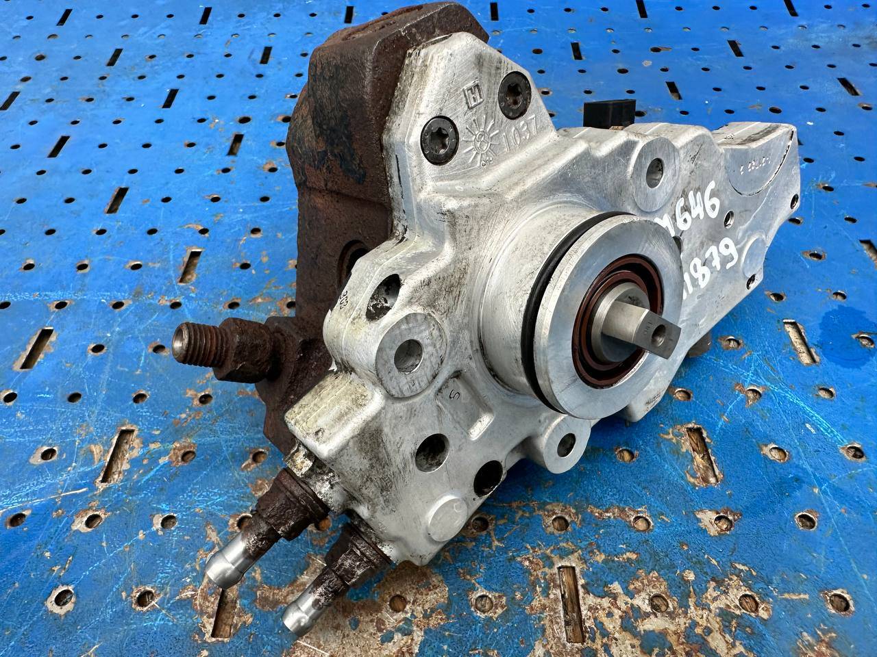 ТНВД Mercedes-Benz Sprinter 2 поколение (W906) (2006 - 2014), 2.2 л., дизель, 0928400604, 0445010143, A6460700401 - фото №1