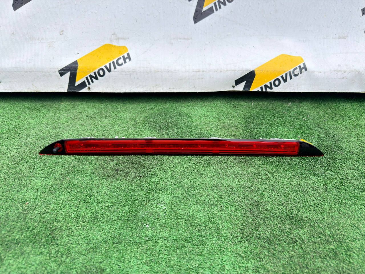 дополнительный стоп-сигнал Mercedes-Benz Vito W447 (2014 - 2020), A4479060800, A4479060700, A4479060044 - фото №1
